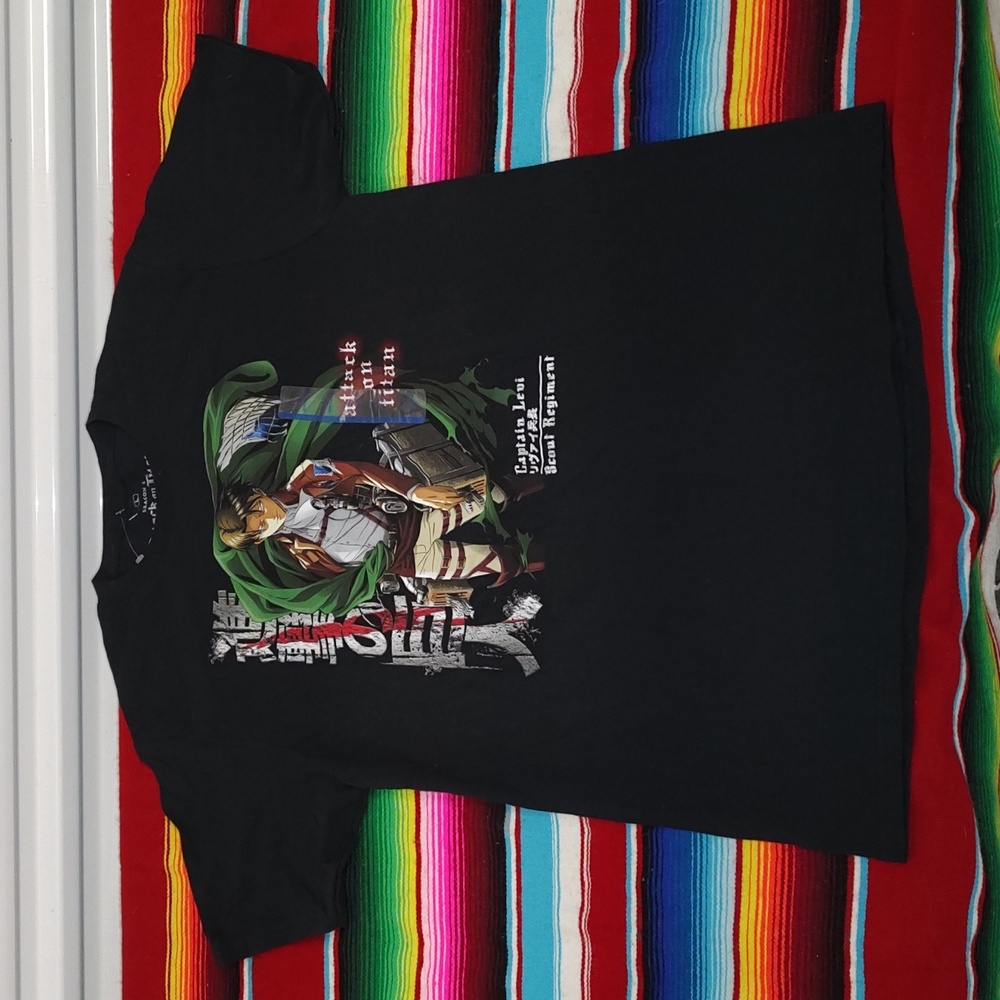Attack on Titan Captain Levi Ackerman T Shirt Sz Large Official Merchandise NWOT